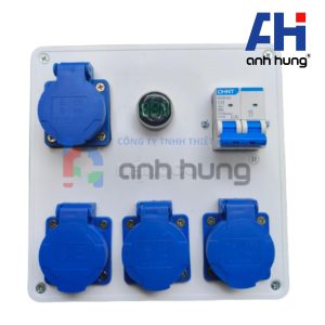 Hộp Chia Nguồn Công Nghiệp 4 Ngả Có Đèn Báo Volt & CB Chống Giật | Tủ Điện Tạm Thi Công HV.0402